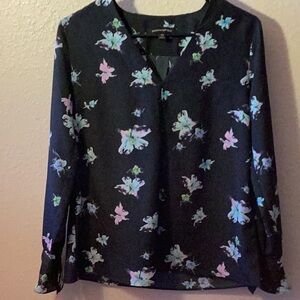 NWOT Banana Republic blouse with pastel floral pattern and embellished cuff.